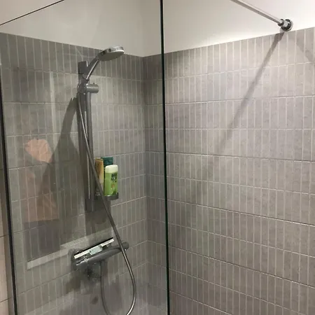 Les Pieds Dans L'eau Апартаменты Ле-Лаванду