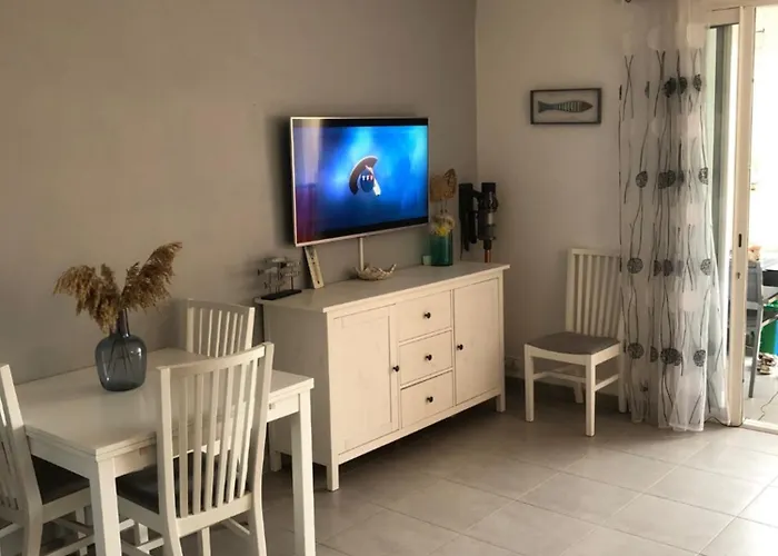 아파트 Les Pieds Dans L'eau *